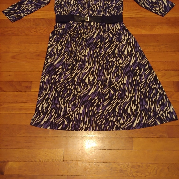 Clothing - Picture 2 of 5